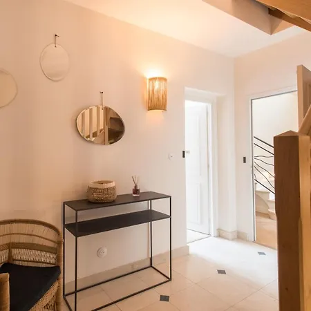 Les Penates Bordelaises Konukevi 4*