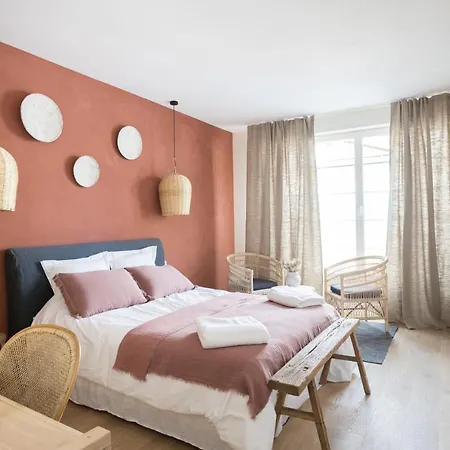 Les Penates Bordelaises - - 4*