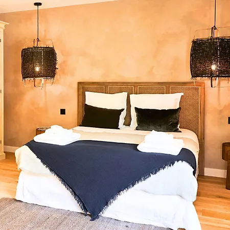 Konukevi Les Penates Bordelaises - Maison D'hote - 4*