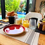 Les Penates Bordelaises - - 4* 보르도